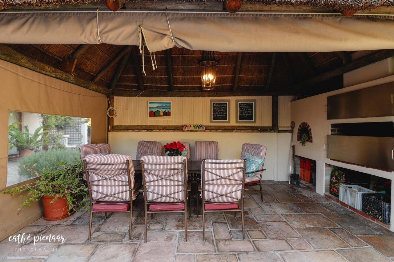 A Tuscan Villa Guest House Fish Hoek Bagian luar foto