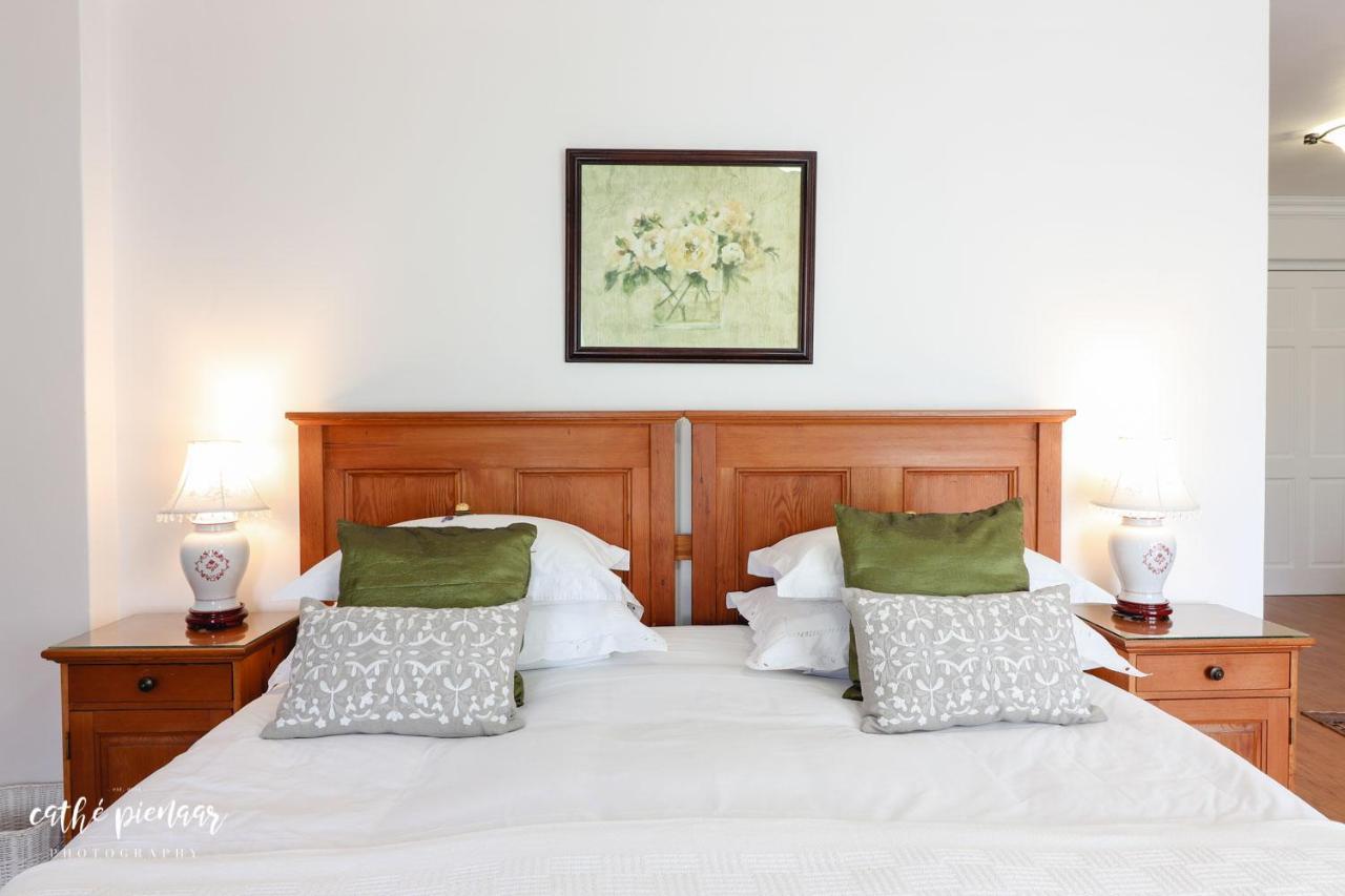 A Tuscan Villa Guest House Fish Hoek Bagian luar foto